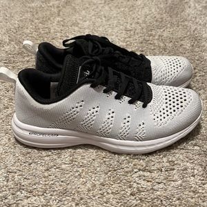 APL TechLoom Running Shoes